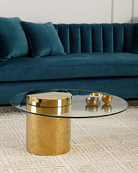 Золотой приставной столик "Мартиника"