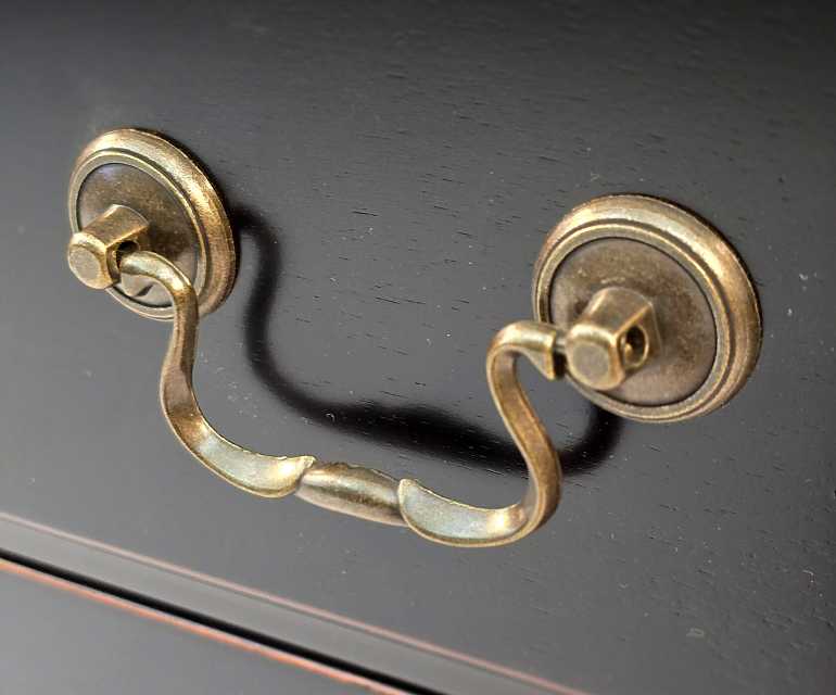 Консоль с ящиками Belveder Black ST9158 FN