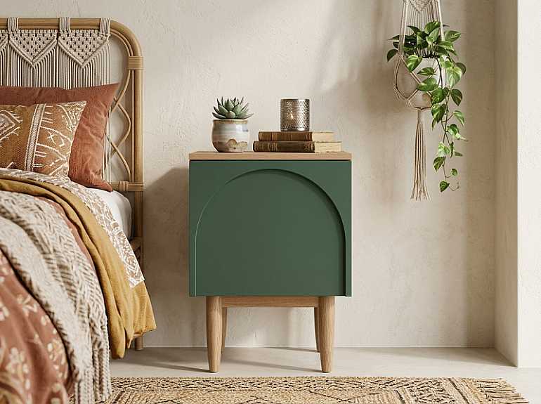 купить тумбочка с дверкой arka green