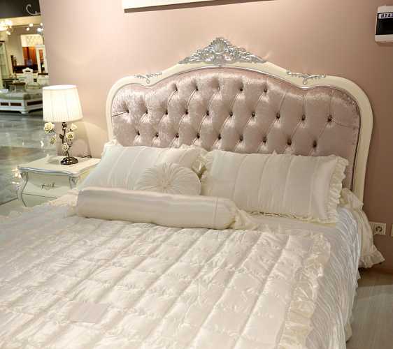кровать с мягким изголовьем констанция 150*200
