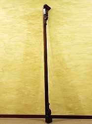 Центральная колонна из дерева для книжного шкафа