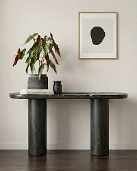 Черная консоль "Свэн"