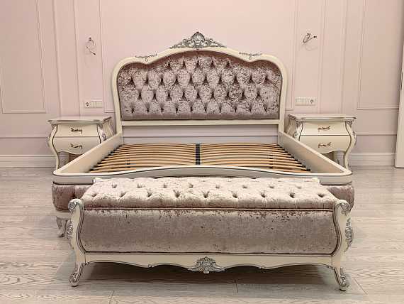 кровать с мягким изголовьем констанция 150*200