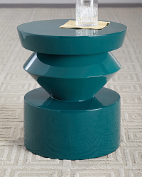 Изумрудный приставной столик "Сигет"