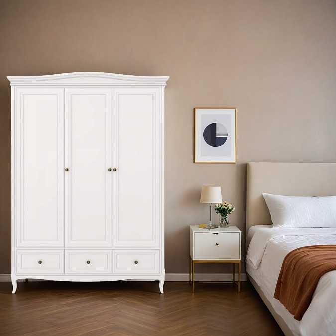 Шкаф 3-дверный Majessa White