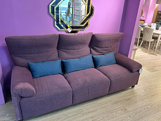 Трехместный диван Star