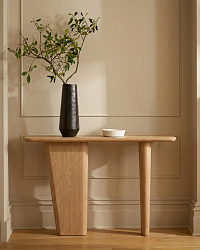 Бежевая консоль "Дрис"