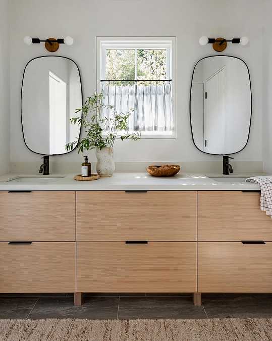 купить черное настенное зеркало "вейл"