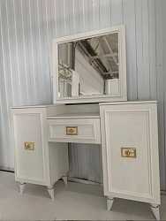 Туалетный столик Виктория белый с золотом