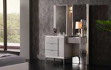 Туалетный столик Loretto