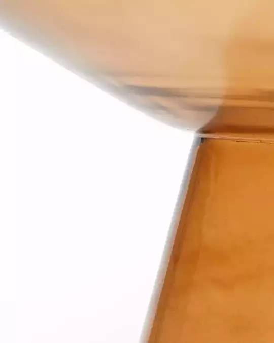 купить охровый приставной столик "флумс"