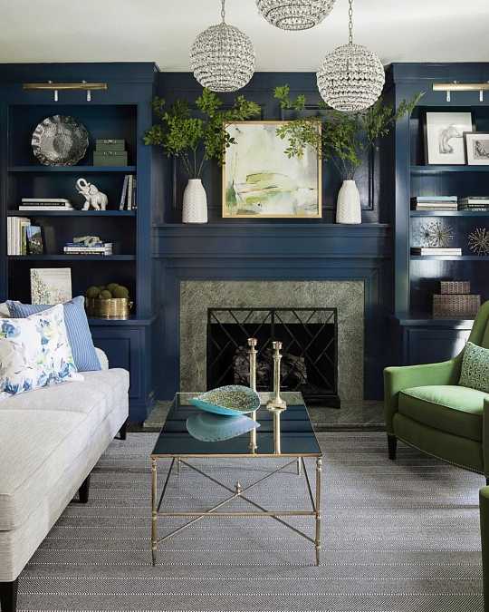 купить золотой журнальный столик "хьюго"