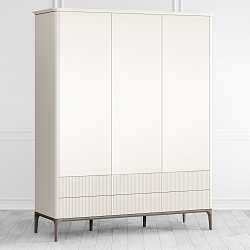 Шкаф трехдверный Primo