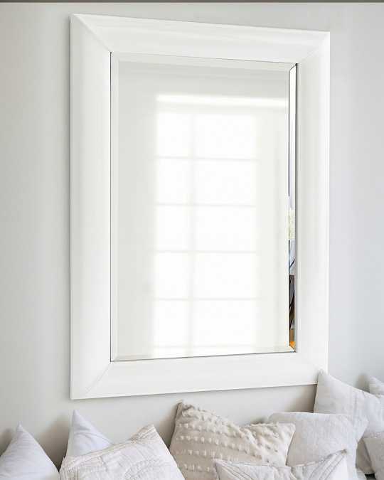 купить зеркало в белой раме "жизель"