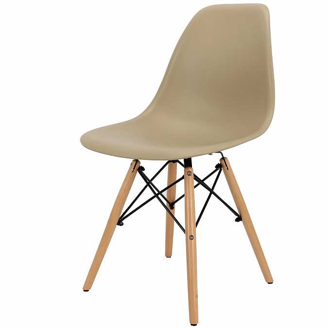 Стул Eames бежевый