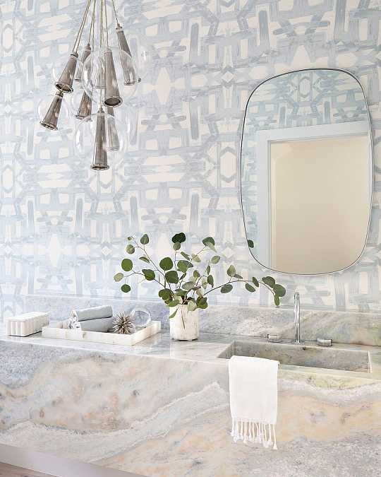 купить серебряное настенное зеркало "вейл"