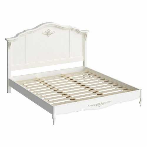 Кровать с деревянным изголовьем 180*200 Romantic