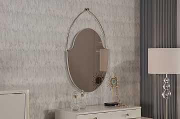 Зеркало настенное для спальни Solven