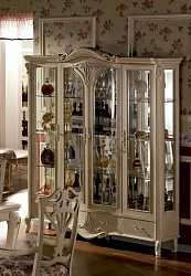 Витрина четырехдверная Carpenter 108