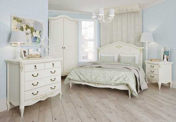 Кровать с деревянным изголовьем 160*200 Romantic