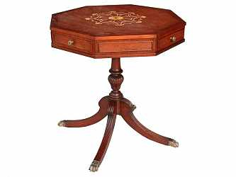 Кофейный столик с ящичками Louis XV